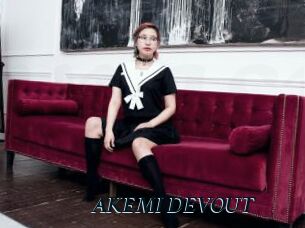 AKEMI_DEVOUT