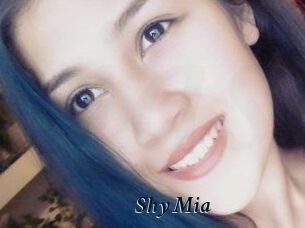 Shy_Mia